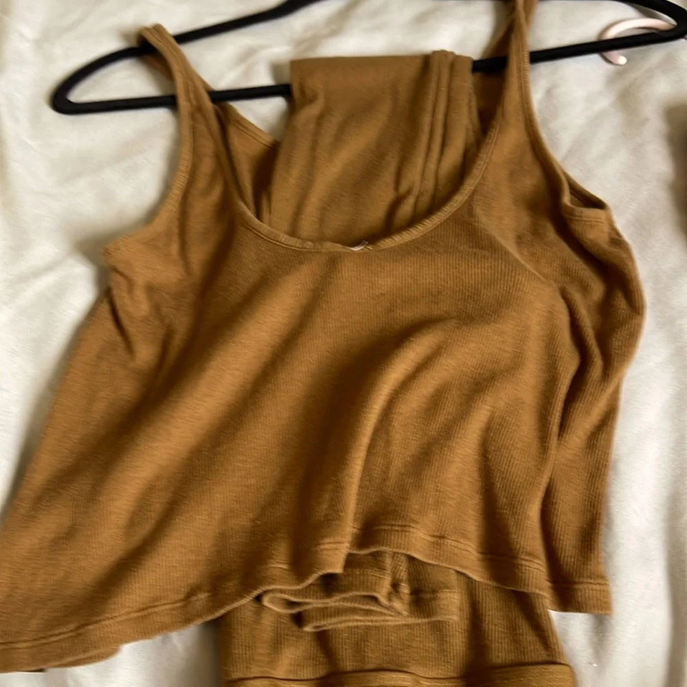 Fenty set - Picture 1 of 3